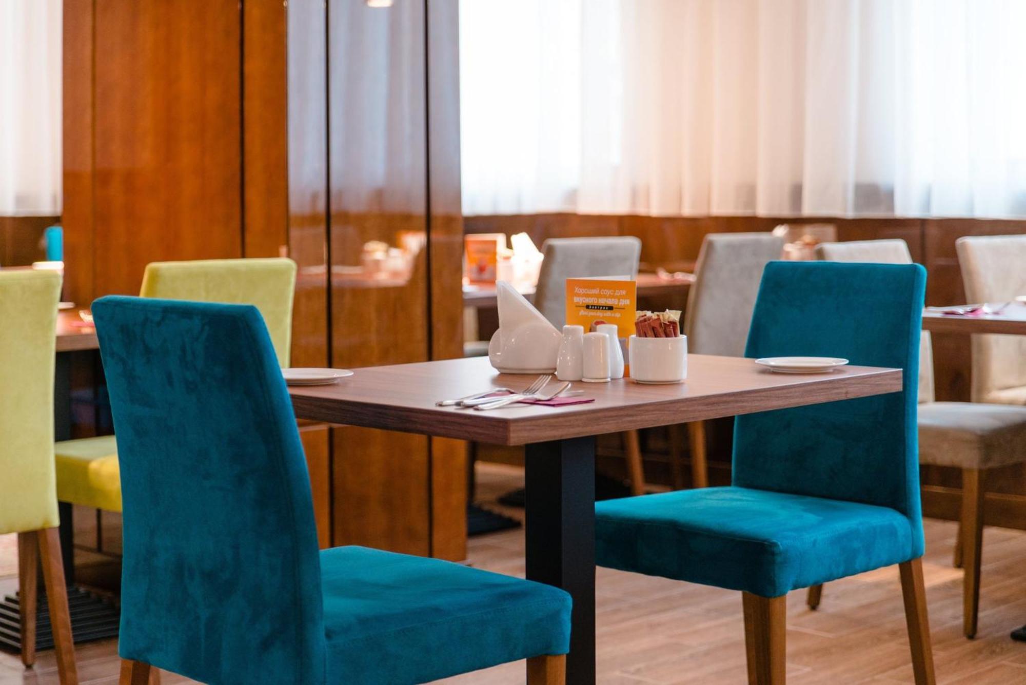 Holiday Inn Aktau By Ihg Exterior photo