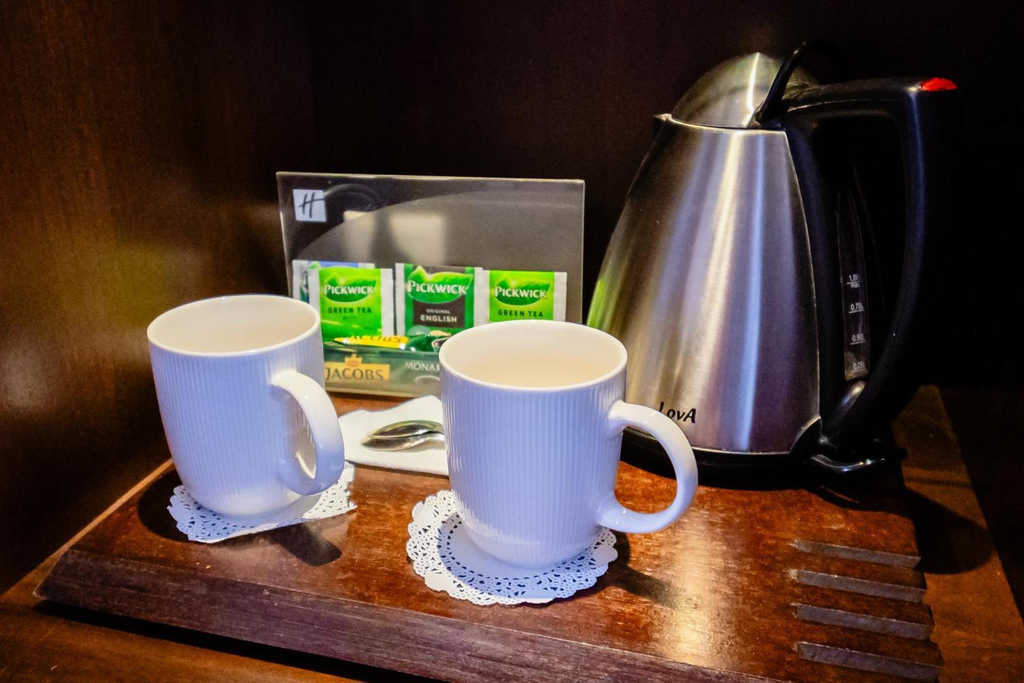 Holiday Inn Aktau By Ihg Exterior photo